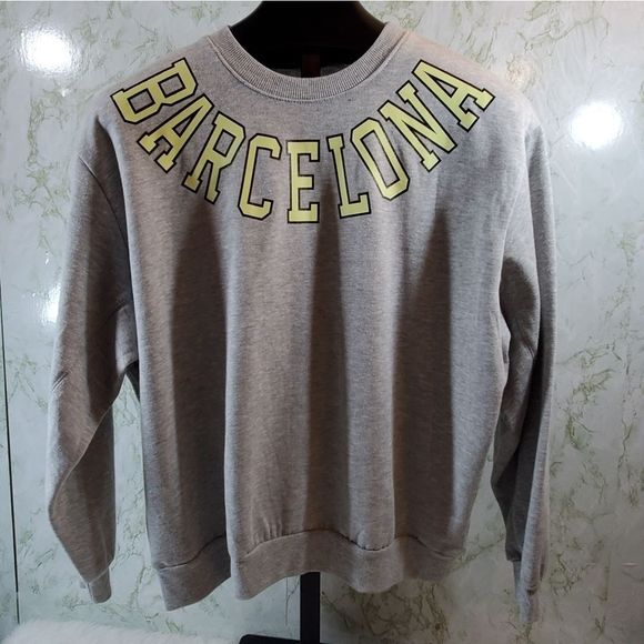 Wild Fable Barcelona Sweatshirt